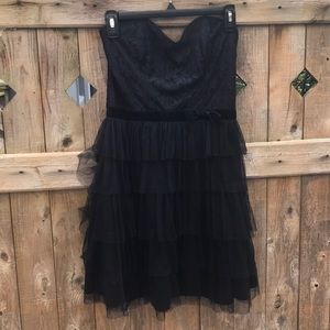 BLACK FORMAL DRESS SIZE M